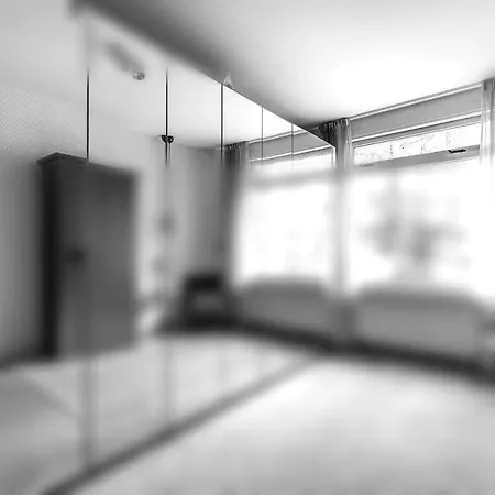 Perfect 3 Bedrooms Central Lejlighed